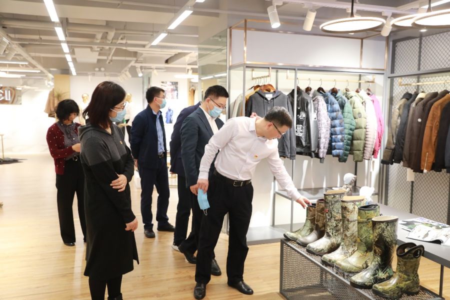 1652341140544976j1PZ.jpg 2.jpg